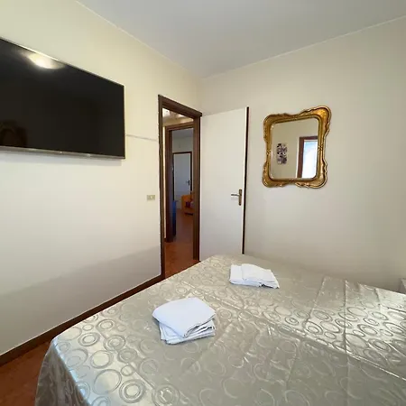 Free Swimming Pool, 5 Min From Punta Gro Daire
